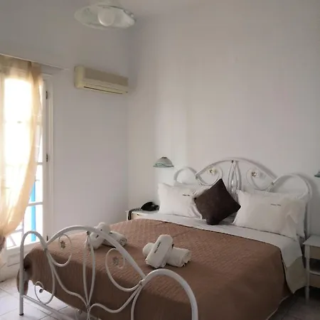 Filoxenia By Grispos Szhinúsza