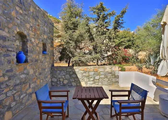 Filoxenia By Grispos Schoinoussa