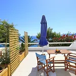招待所 Filoxenia By Grispos Schoinoussa