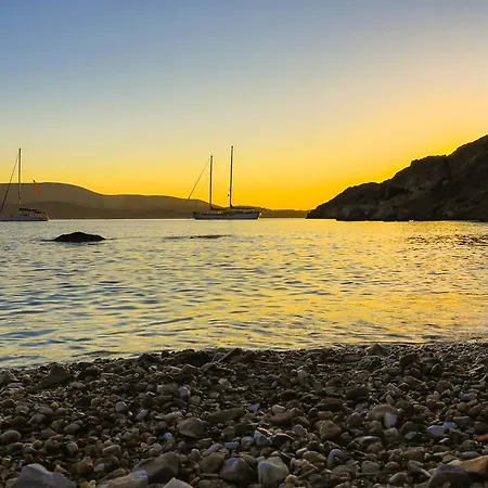 Filoxenia By Grispos Villas 3*