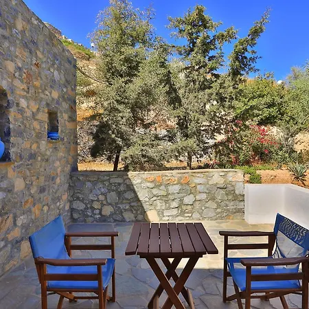 Filoxenia By Grispos Schoinoussa