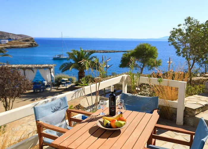 게스트하우스 Filoxenia By Grispos Villas Schoinoussa