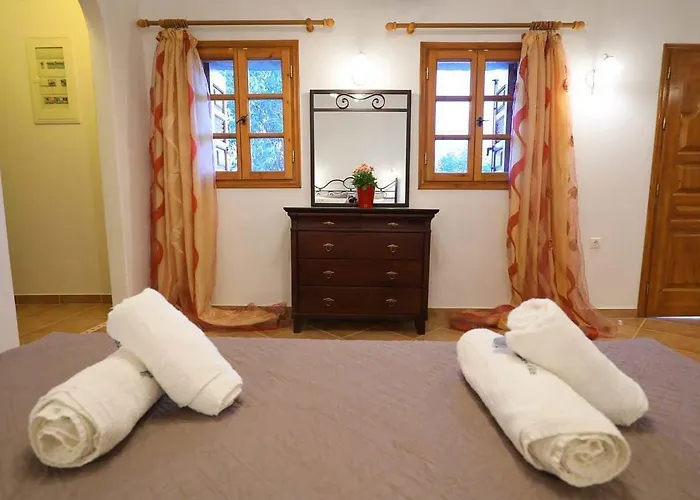 招待所 Filoxenia By Grispos