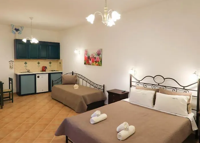 Filoxenia By Grispos Villas 게스트하우스 3*