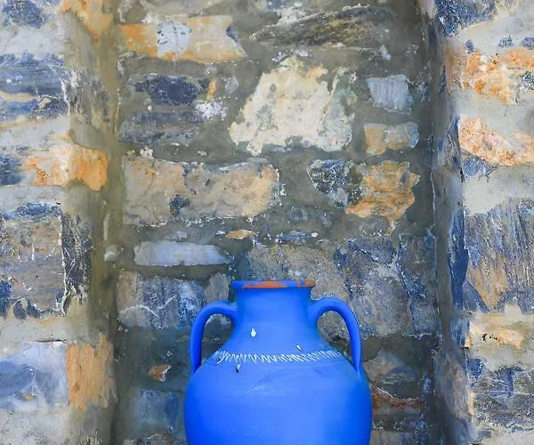 게스트하우스 Filoxenia By Grispos Villas 3*