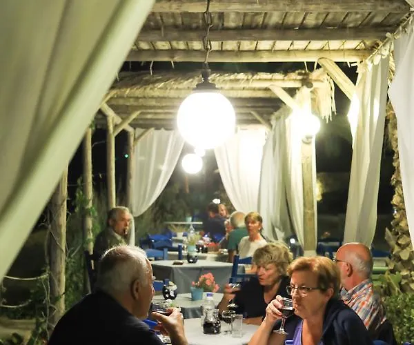 Filoxenia By Grispos Villas 3* Schoinoussa