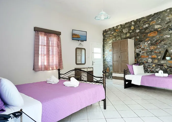 게스트하우스 Filoxenia By Grispos Villas 3*