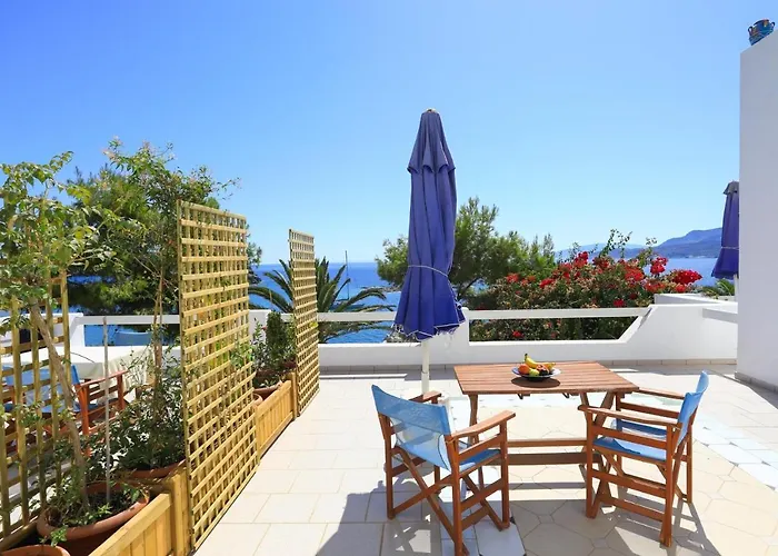 게스트하우스 Filoxenia By Grispos Villas Schoinoussa